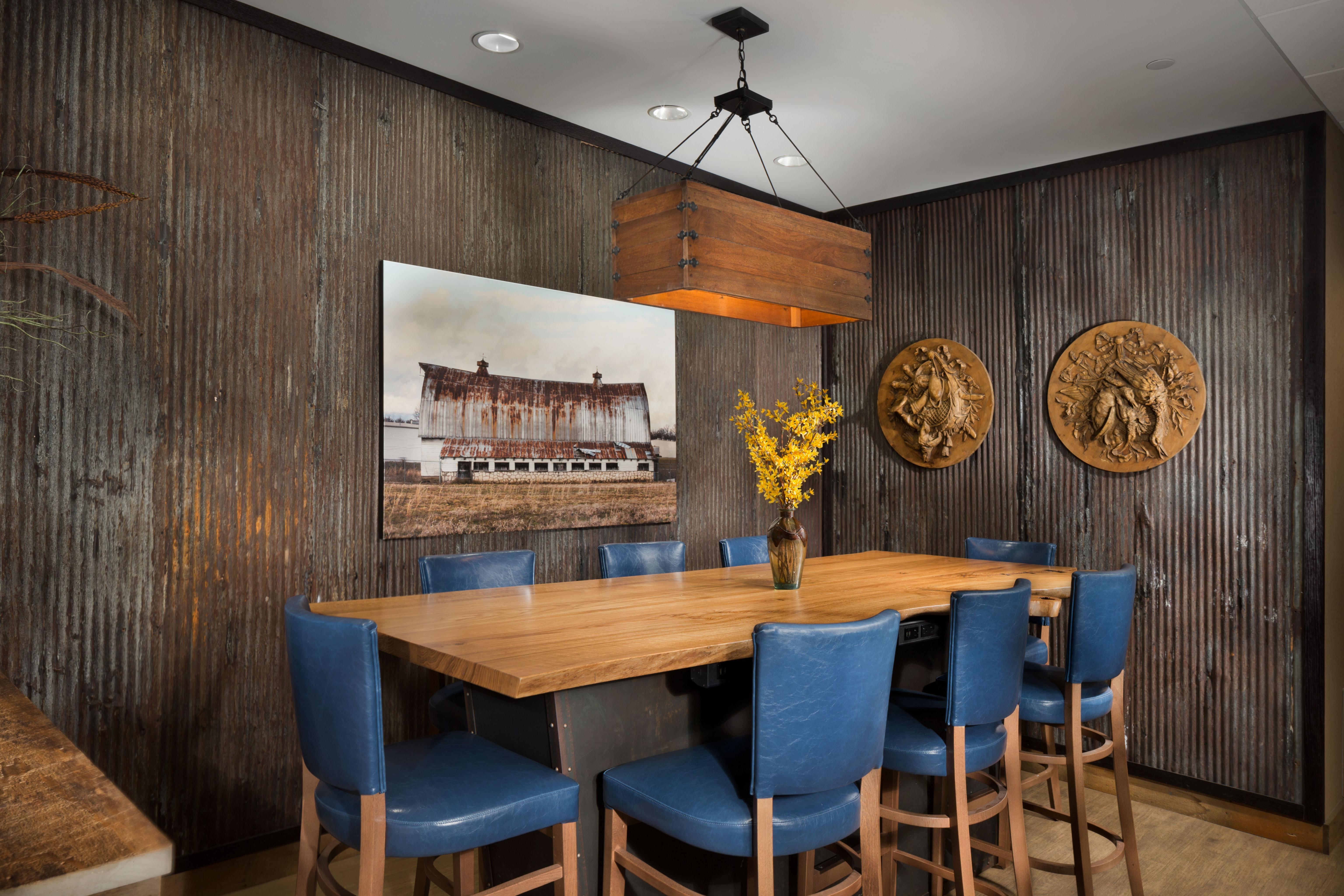 Holiday Inn Asheville East-Blue Ridge Pkwy By Ihg Экстерьер фото