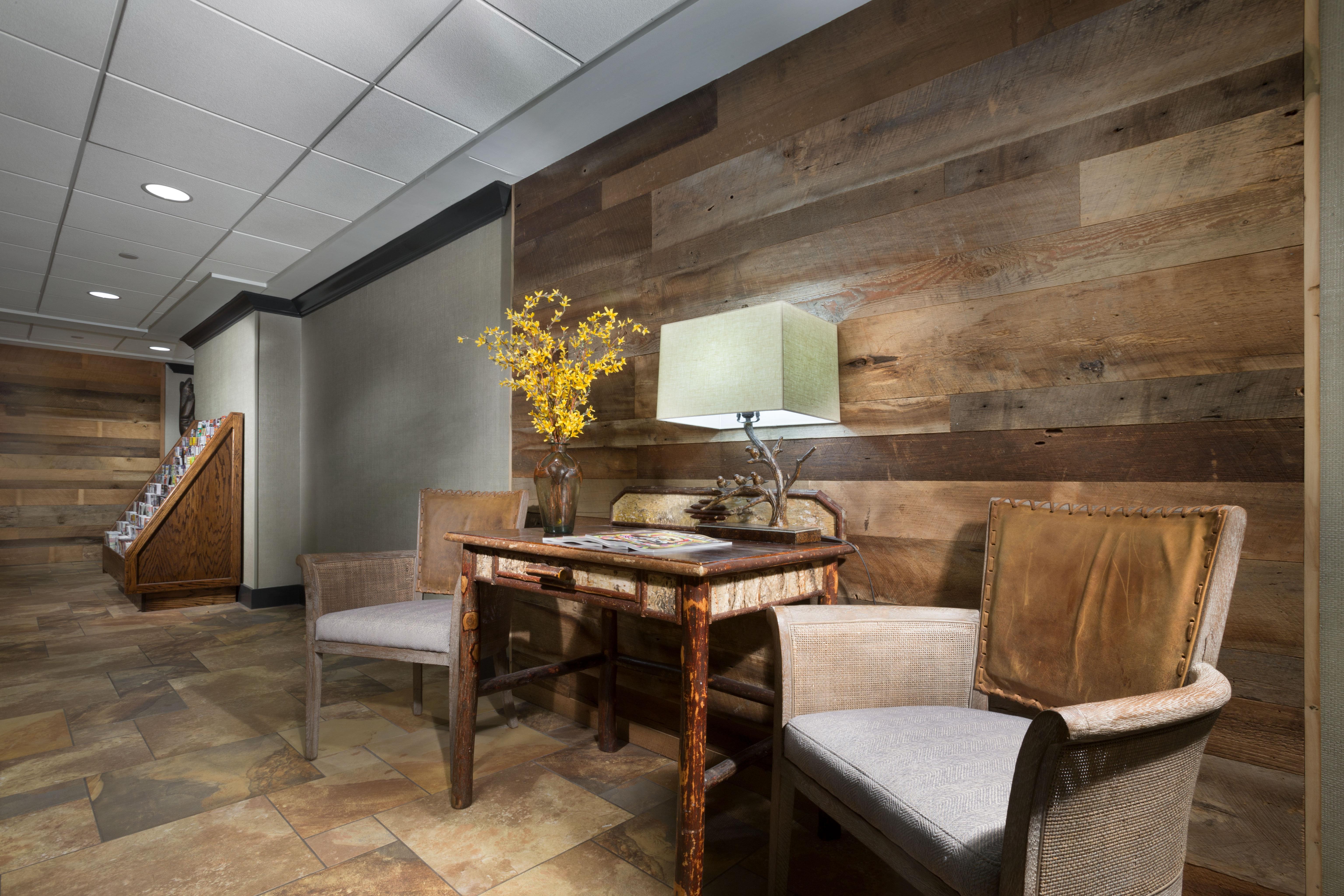 Holiday Inn Asheville East-Blue Ridge Pkwy By Ihg Экстерьер фото