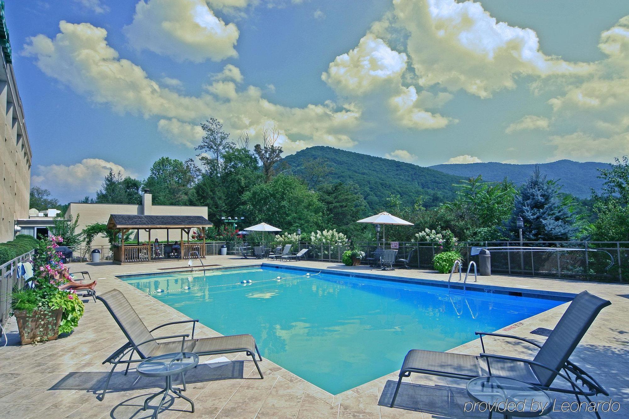 Holiday Inn Asheville East-Blue Ridge Pkwy By Ihg Удобства фото