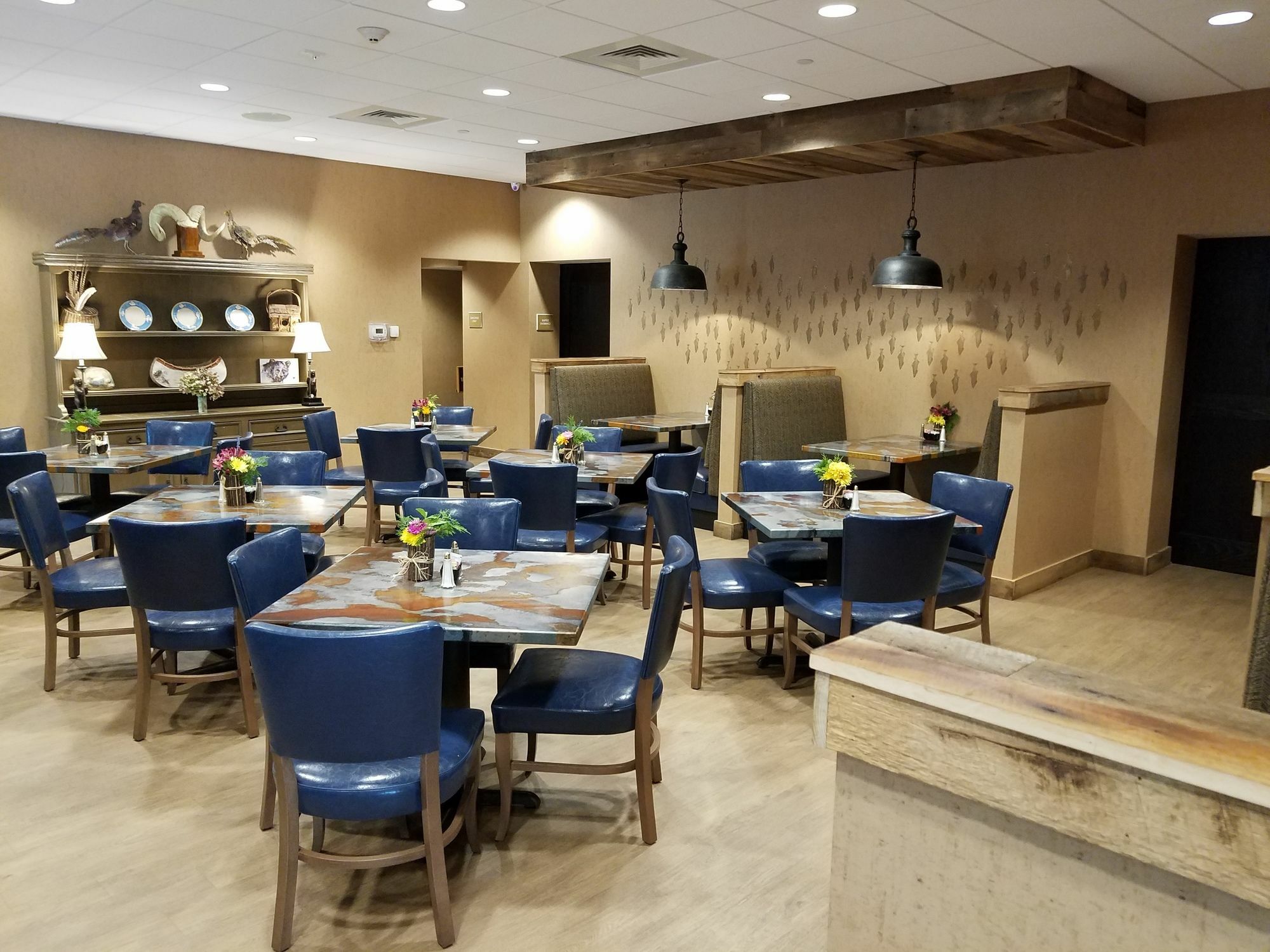 Holiday Inn Asheville East-Blue Ridge Pkwy By Ihg Экстерьер фото